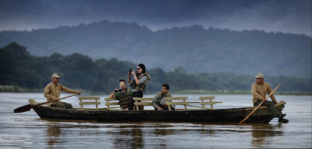 Barahi Jungle Lodge Meghauli Экстерьер фото