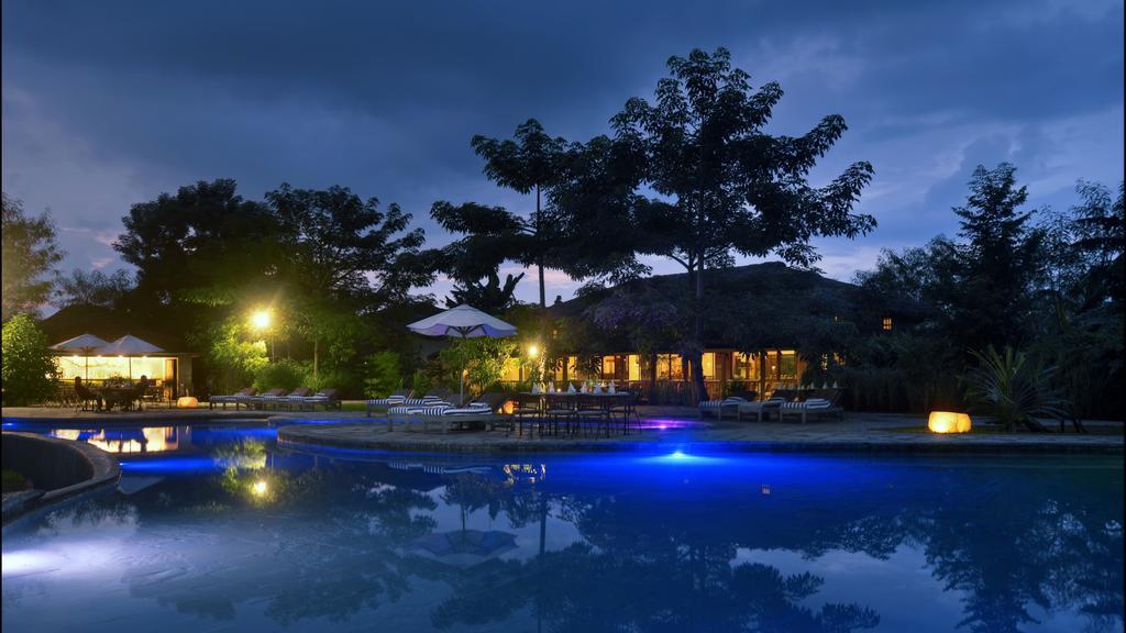 Barahi Jungle Lodge Meghauli Экстерьер фото