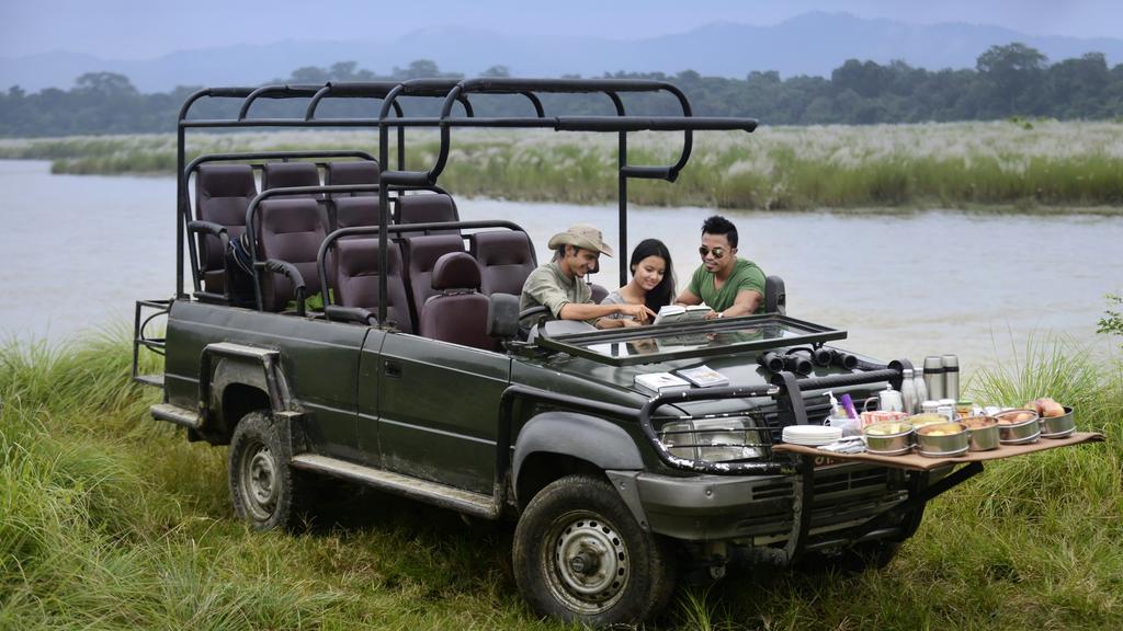 Barahi Jungle Lodge Meghauli Экстерьер фото
