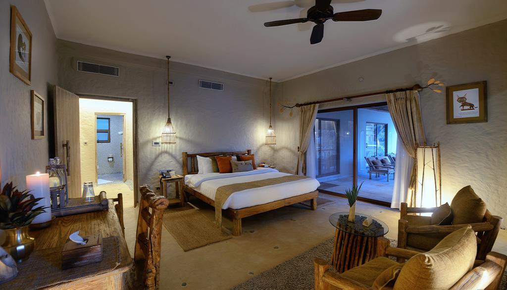 Barahi Jungle Lodge Meghauli Экстерьер фото
