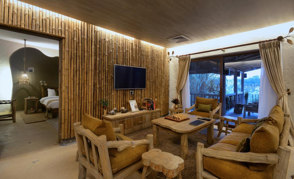 Barahi Jungle Lodge Meghauli Экстерьер фото