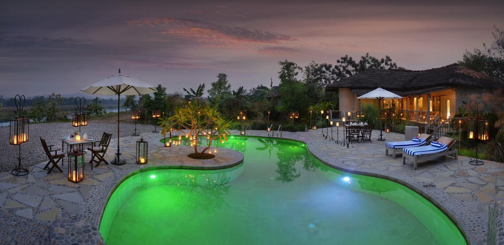 Barahi Jungle Lodge Meghauli Экстерьер фото
