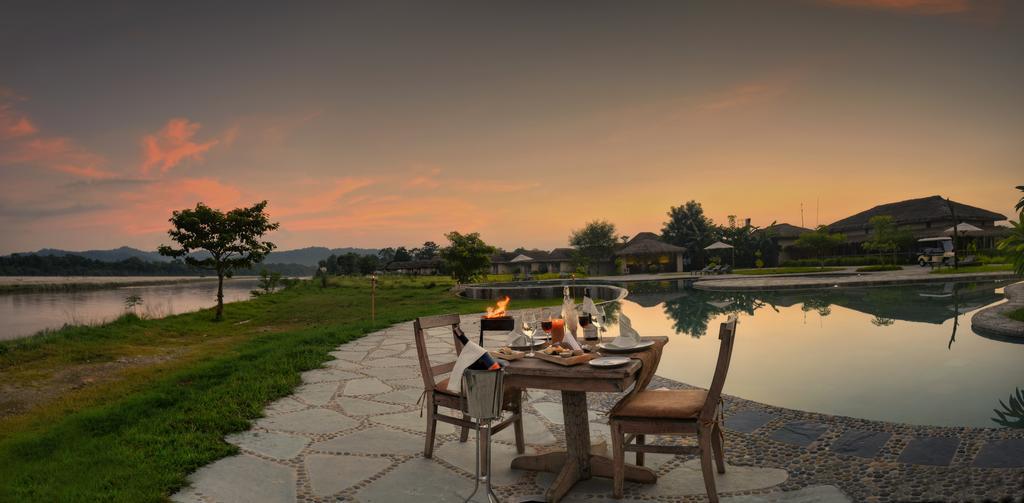Barahi Jungle Lodge Meghauli Экстерьер фото