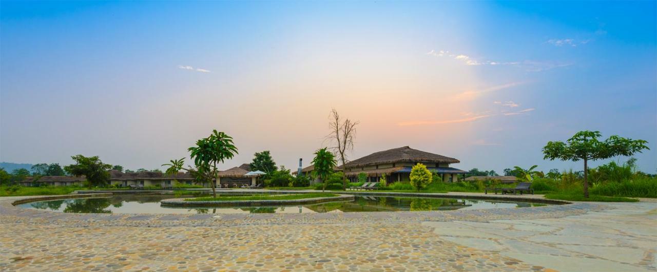 Barahi Jungle Lodge Meghauli Экстерьер фото